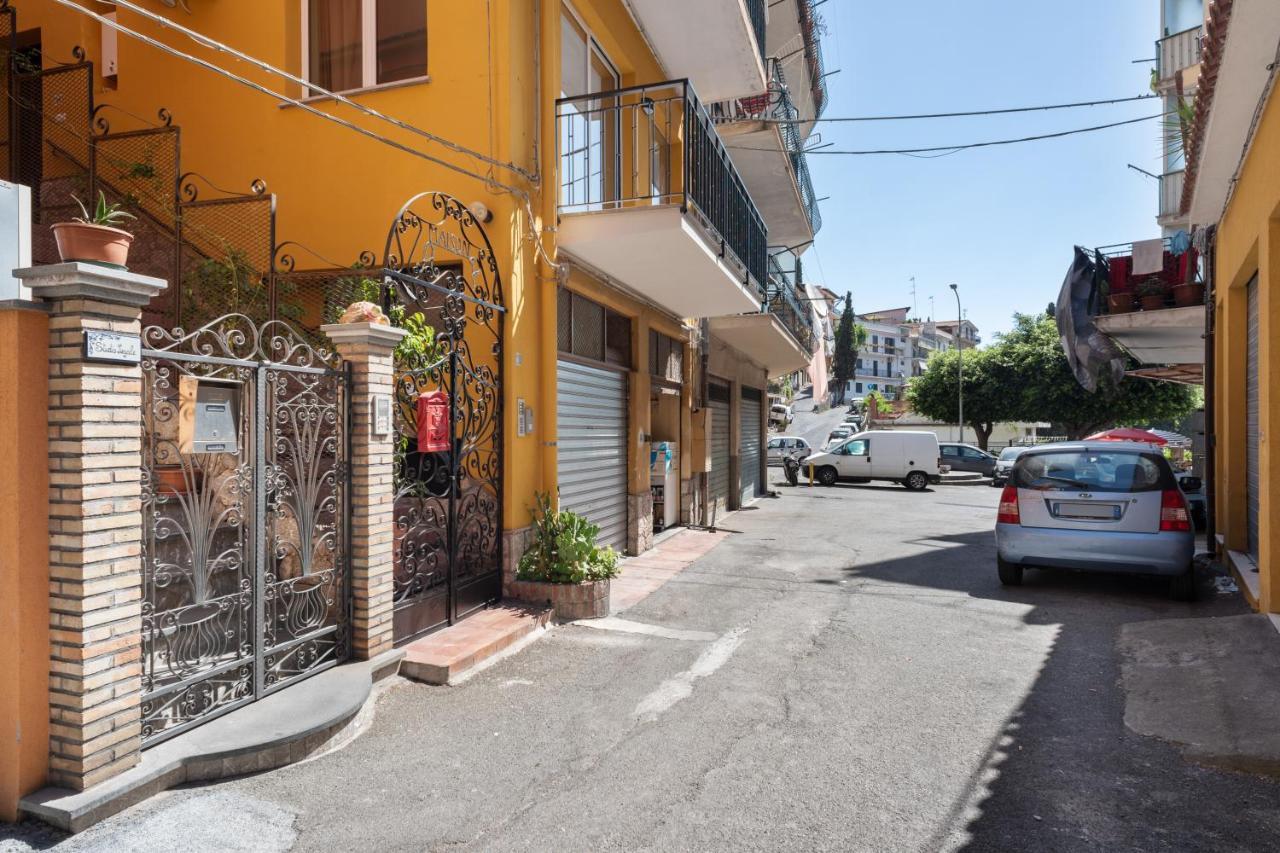 Taormina Mela'S Holidays Near The Historic Center Apartman Kültér fotó